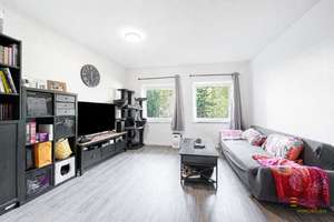 3-Zimmer-Wohnung in der Augsburger Altstadt – attraktive Kapitalanlage mit Entwicklungspotenzial – Die vollständige Adresse der Immobilie erhältst du vom Anbieter., 86152 Georgs- und Kreuzviertel, Augsburg – Vorschaubild 3