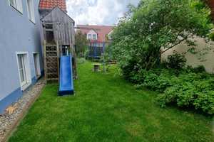 RESERVIERT ! Perfekt für die Familie! Großzügiges Einfamilienhaus mit großem Garten und Doppelgarage – Roth (Kreis) – Vorschaubild 3