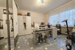 Traumhafte Villa mit Indoor-Pool und großzügigem Grundstück in zentraler Lage von Borken – Die vollständige Adresse der Immobilie erhältst du vom Anbieter., 46325 Borken – Vorschaubild 18