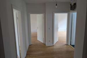 Helle, sanierte 3-Zimmer Wohnung in Hamburg-Harvestehude! – Hohe Weide 68, 20253 Harvestehude, Hamburg – Vorschaubild 3
