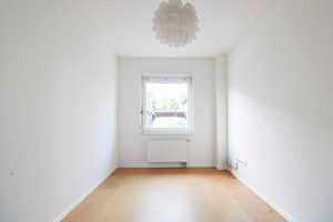 Preiswertes 5-Raum-Einfamilienhaus mit gehobener Innenausstattung und EBK in Hannover Misburg-Süd – Erika-Pfingsten-Straße 17a, 30629 Hannover – Vorschaubild 10
