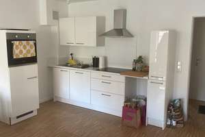 Komplett sanierte 3 ZKB mit Balkon, Industrieparkett und Wohnküche in stilvollem Altbau! – 68169 Neckarstadt-West, Mannheim – Vorschaubild 3