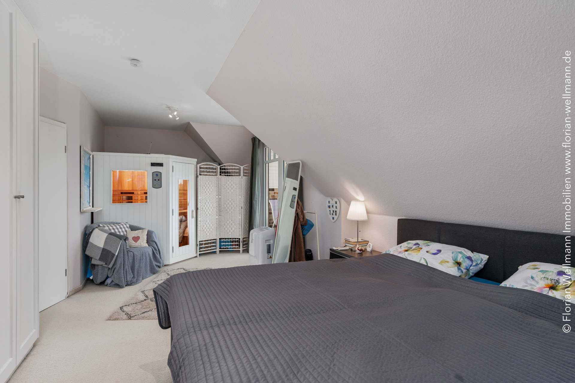 Immobilie in Heeslingen - Heeslingen | Großzügiges Einfamilienhaus mit Pool, Kamin, Vollkeller und idyllischem Garten - Bild 12