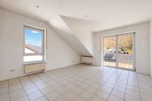 Gepflegte ca. 70 m² große ETW mit Tageslichtbad, großem Balkon und PKW- Stellplatz – Die vollständige Adresse der Immobilie erhältst du vom Anbieter., 58119 Hohenlimburg (Ortsteil), Hagen – Vorschaubild 3
