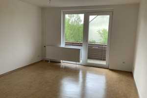 Ideal gelegen! Frankencenternähe und grüne Parkanlagen! – Salzbrunner Str. 14, 90473 Nürnberg – Vorschaubild 1