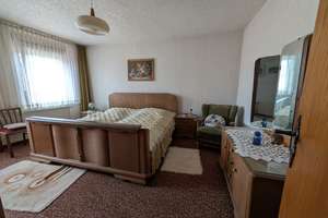Geräumiges 6,5-Zimmer-Haus mit viel Potential und großem Grundstück u – Die vollständige Adresse der Immobilie erhältst du vom Anbieter., 47228 Bergheim, Duisburg – Vorschaubild 9