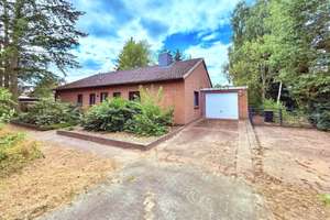 Entspannter Wohlfühl-Bungalow mit großer Garage und liebevollem Erholungsgarten für alle Generati – Die vollständige Adresse der Immobilie erhältst du vom Anbieter., 29571 Rosche – Vorschaubild 2