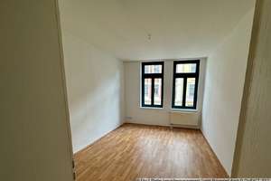 Geräumige 3-Raumwohnung mit Einbauküche und Balkon in Stadtfeld Ost - WG-geeignet! – Schopenhauer Str. 2/Ebendorfer Str. 43, 39108 Stadtfeld Ost, Magdeburg – Vorschaubild 1