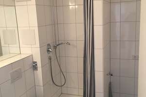 Gepflegte Wohnung mit zwei Zimmern sowie Balkon und EBK in Ulm – Die vollständige Adresse der Immobilie erhältst du vom Anbieter., 89077 Weststadt, Ulm – Vorschaubild 9