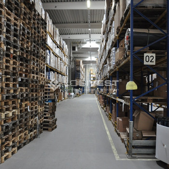 Großzügige Lager- und Produktionsfläche mit WGK III und Gleisanschluss!