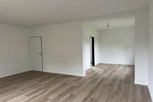 Aufwändig modernisiertes Einfamilienhaus + Keller + Garage + Garten - gepflegte Wohnlage – Die vollständige Adresse der Immobilie erhältst du vom Anbieter., 28857 Syke – Vorschaubild 15