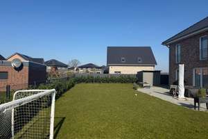 Neubau: freundliches 7-Zimmer-EFH mit Einbauküche in Escheburg – Zum Lehmbarg 1, 21039 Escheburg – Vorschaubild 2