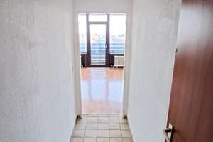Helle 1-Zimmer Wohnung im 3. OG mit Balkon in Fischeln – Bergheimerstraße 14, 47807 Fischeln, Krefeld – Vorschaubild 3