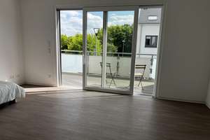 Stadthaus mit 5 Zimmern, Terrasse, Balkon + Stellplatz  – 12621 Kaulsdorf, Berlin – Vorschaubild 7