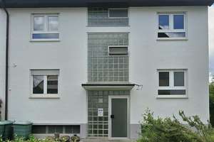 gepflegtes Dreifamilienhaus in Stuttgart-Luginsland – Die vollständige Adresse der Immobilie erhältst du vom Anbieter., 70327 Luginsland, Stuttgart – Vorschaubild 3
