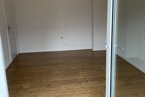 *TOP  LAGE* 2-Zimmer-Wohnung mit Balkon und Einbauküche (1.OG) - Kiel – Winterbeker Weg 38, 24114 Südfriedhof, Kiel – Vorschaubild 4