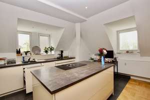 Maisonettewohnung im Dambachtal - wunderschöne Altbauetage mit Parkblick – Die vollständige Adresse der Immobilie erhältst du vom Anbieter., 65193 Nordost, Wiesbaden – Vorschaubild 4