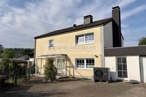 Einfamilienhaus mit ELW!!