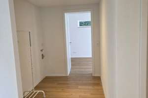 Erstbezug nach Sanierung: Großzügige 3-Zimmer-Wohnung mit Gartenblick – Die vollständige Adresse der Immobilie erhältst du vom Anbieter., 70329 Obertürkheim (Ortsteil), Stuttgart – Vorschaubild 14