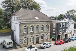 Historisches Mehrfamilienhaus am Lenneper Altstadtkern – Remscheid – Vorschaubild 3
