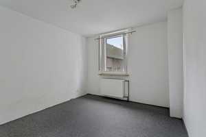 Re-Hillerheide: Top - Gepflegtes Mehrfamilienhaus/6 Wohnungen/ 5 Garagen/ Stellplätze/ Garten – Recklinghausen (Kreis) – Vorschaubild 18