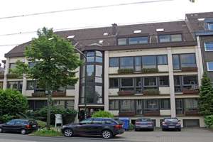 Modernisiertes Wohn- und Geschäftshaus in sehr guter Lage von Düsseldorf-Heerdt