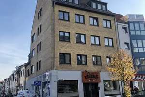 *Schönes Dachgeschoss-Apartment in der Bremer Neustadt*