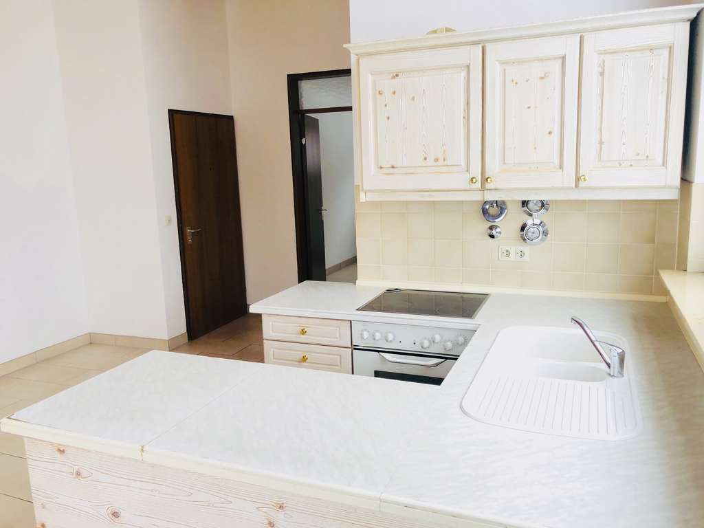 Immobilie in Wernau (Neckar) - ++ Traumhafte Atelierwohnung mit Fernblick und Dachloggia ++ - Bild 3