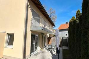 Raumwunder in Bestlage -Stillvolle DHH mit 7 Zimmern & TOP Energieeffizienz A+ – Die vollständige Adresse der Immobilie erhältst du vom Anbieter., 85395 Attenkirchen – Vorschaubild 3