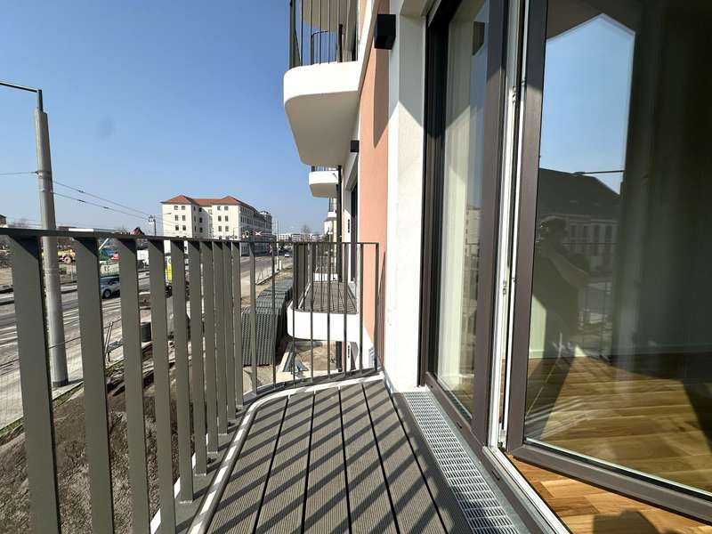 **Erstbezug** Geräumige 5-Zimmer-Wohnung mit Balkon in Dresden-Friedrichstadt - Photo 4