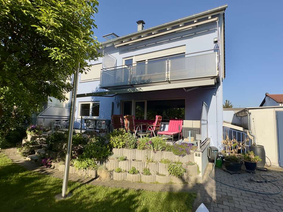 Ansicht vom Garten aus