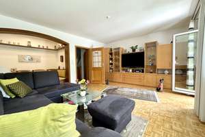 SCHÖNES, GEPFLEGTES REIHENMITTELHAUS IN RUHIGER, FAMILIENFREUNDLICHER WOHNLAGE – Die vollständige Adresse der Immobilie erhältst du vom Anbieter., 86167 Lechhausen-West, Augsburg – Vorschaubild 9