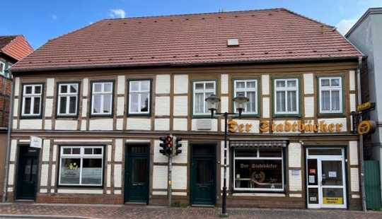 Bild von Reduzierter Preis! Stadthaus mit Einliegerwohnung und Laden/Gewerbefläche