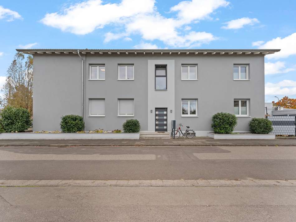 Straßenansicht