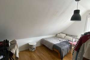 sonnige 2-ZKB Dachgeschosswohnung – Die vollständige Adresse der Immobilie erhältst du vom Anbieter., 86165 Lechhausen-Ost, Augsburg – Vorschaubild 7