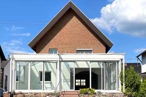 Charmantes Einfamilienhaus mit großem Garten in Sankt Augustin – Die vollständige Adresse der Immobilie erhältst du vom Anbieter., 53757 Sankt Augustin – Vorschaubild 2