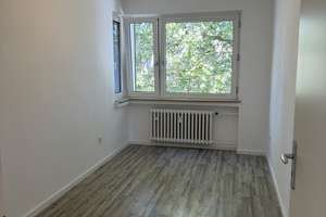 Komplett renovierte 4,5-Zimmer-Wohnung mit Balkon in Gelsenkirchen-Resse – ca. 90 m² – Middelicher Straße 280, 45892 Resse, Gelsenkirchen – Vorschaubild 17