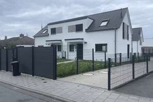 Traumhaus in Dornholzhausen: Ruhige Waldrandlage – Die vollständige Adresse der Immobilie erhältst du vom Anbieter., 61350 Bad Homburg vor der Höhe – Vorschaubild 1