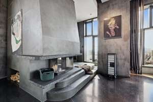 Grenzenlos wohnen: Penthouse-Living auf drei Etagen