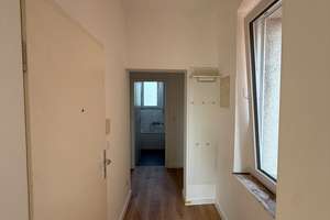 Wohnliche Dachgeschosswohnung nach Sanierung ab sofort verfügbar! – Schwabenstraße 15, 47169 Marxloh, Duisburg – Vorschaubild 5