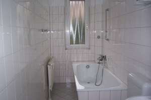 2-Zimmer-Wohnung mit Balkon ! – Aachener Str. 5, 45145 Frohnhausen, Essen – Vorschaubild 2