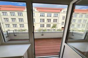 106 m² Altbau 4 Zimmer, Dielen, Wohnküche EBK, Vollbad, 2 Balkone, Keller, WM und Fahrradstellplatz – Die vollständige Adresse der Immobilie erhältst du vom Anbieter., 23554 Sankt Lorenz Nord, Lübeck – Vorschaubild 12