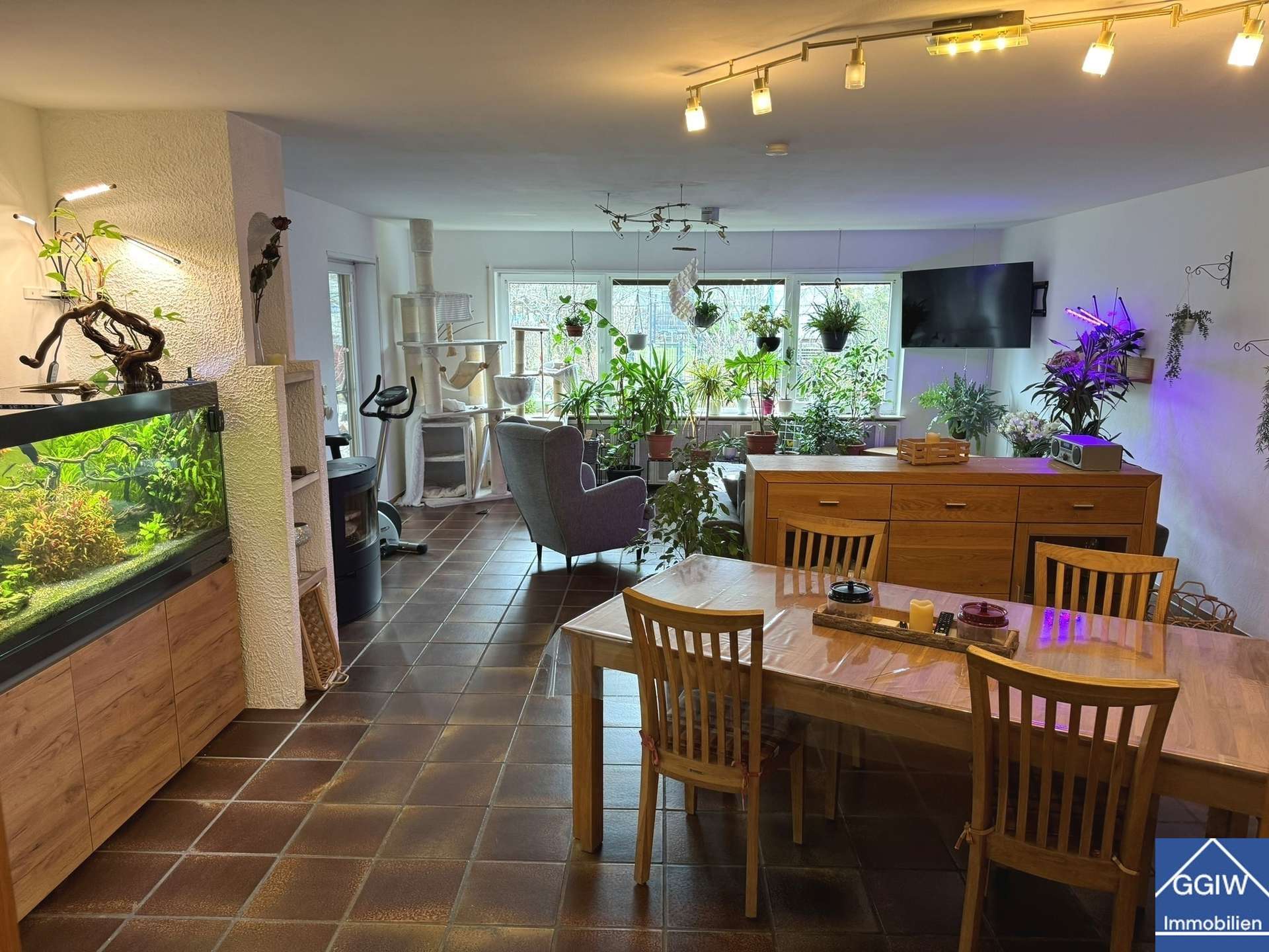 Immobilie in Neulußheim - Sehr gepflegtes modernes Einfamilienhaus mit gehobener Ausstattung in Neulußheim - Bild 6