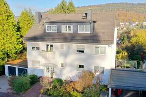 Wilhelm Immobilien. Großzügiges 2-Familienhaus in ruhiger Lage von Bad Orb – Die vollständige Adresse der Immobilie erhältst du vom Anbieter., 63619 Bad Orb – Vorschaubild 1