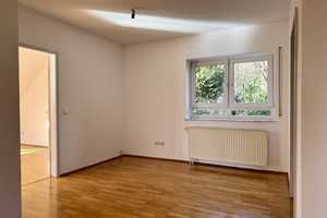 Helles Familienhaus in absolut ruhiger Waldrandlage mit viel Privatsphäre und großem Spielgarten – Hochtaunuskreis – Vorschaubild 10