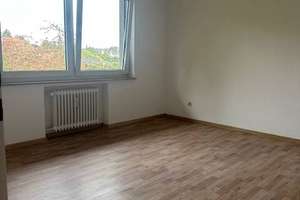 Gepflegte Zweizimmer-Etagenwohnung mit Balkon in ruhiger citynaher Lage, nur für 2 Personen – Die vollständige Adresse der Immobilie erhältst du vom Anbieter., 42655 Solingen-Mitte, Solingen – Vorschaubild 4