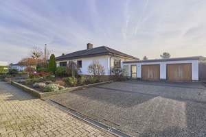 ++ Lichtdurchflutetes Architektenhaus mit Terrasse, Garten und 2 Garagen in beliebter Wohnlage ! ++ – Die vollständige Adresse der Immobilie erhältst du vom Anbieter., 76877 Offenbach an der Queich – Vorschaubild 6