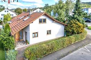 **Ihr neues Zuhause: Einfamilienhaus mit Doppelgarage in Randlage** – Die vollständige Adresse der Immobilie erhältst du vom Anbieter., 73614 Schorndorf – Vorschaubild 3