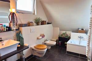Großzügiges Zuhause mit Anbau, Wintergarten und Nähe zur Natur – Die vollständige Adresse der Immobilie erhältst du vom Anbieter., 24576 Bad Bramstedt – Vorschaubild 8