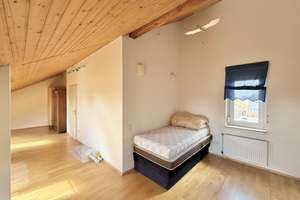 Außergewöhnliches Reihenhaus mit Platz für die Familie, Homeoffice u. Gartenidylle in guter Lage – Die vollständige Adresse der Immobilie erhältst du vom Anbieter., 30627 Groß-Buchholz, Hannover – Vorschaubild 15